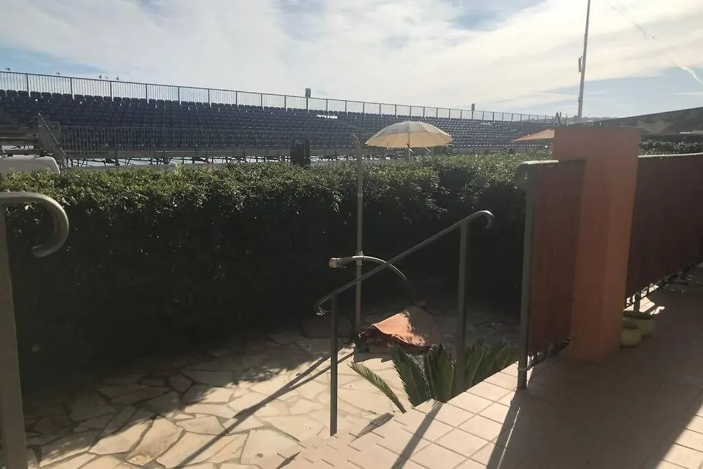 Appartement T2 45m Front de Mer Climatisation Jacuzzi Menton